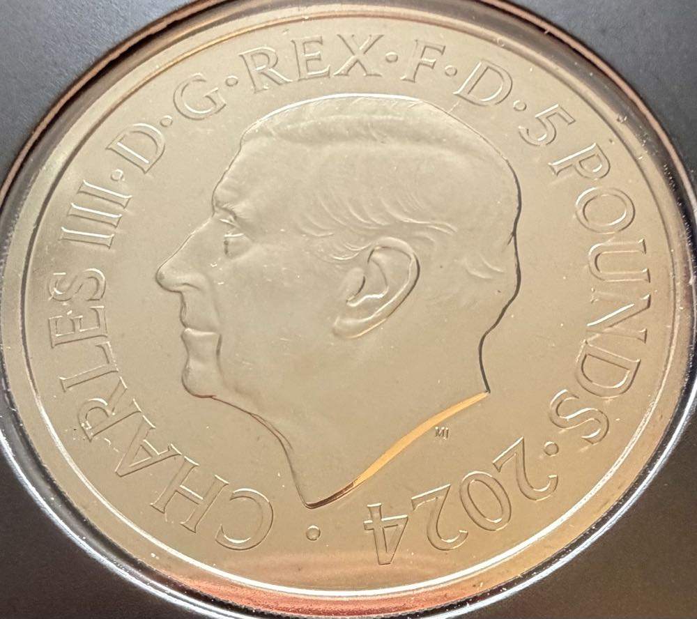 2024 Bond Films Of The 1990s £5  coin collectible - Main Image 2