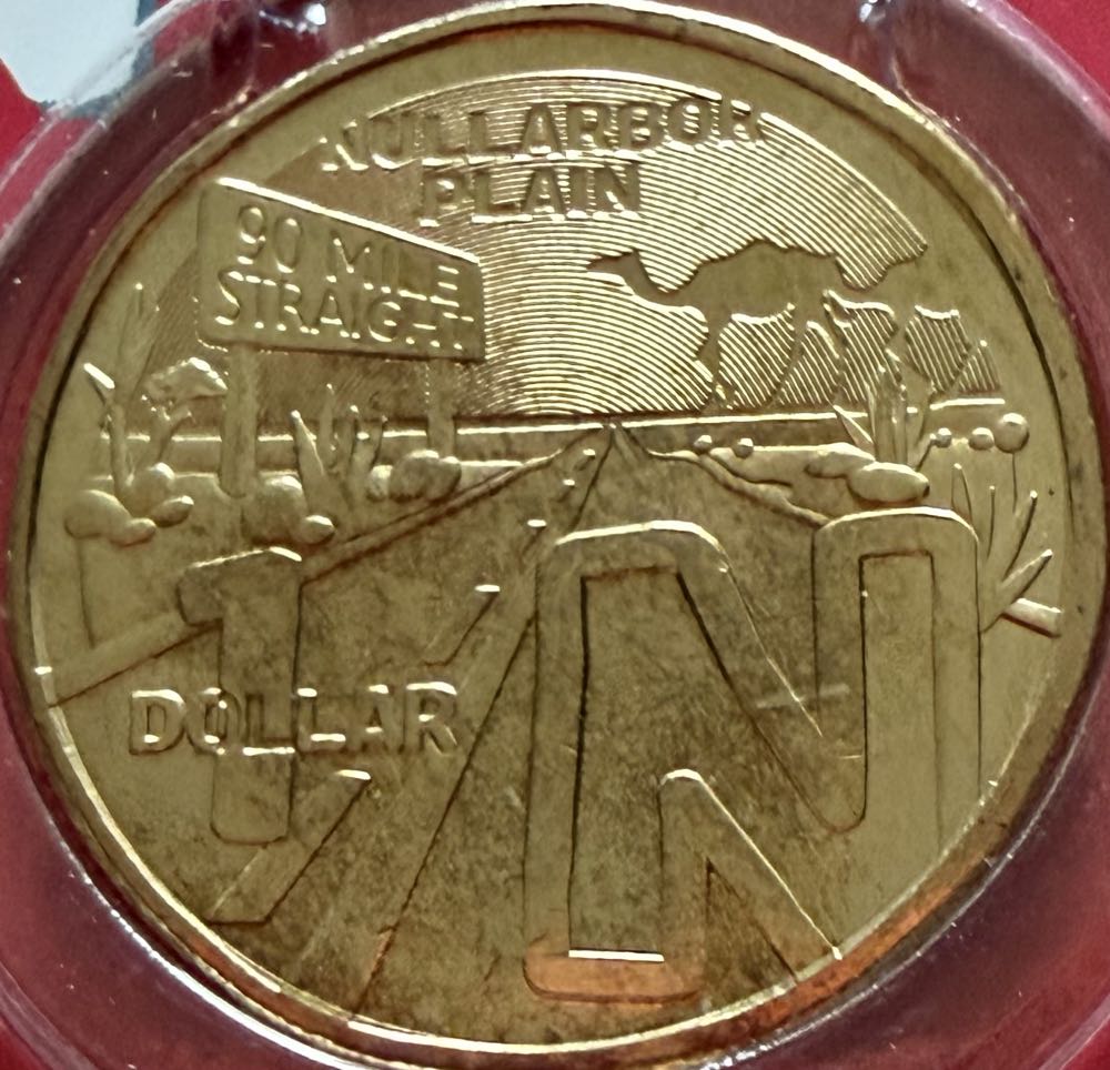 2020 David Bowie £5 (3)