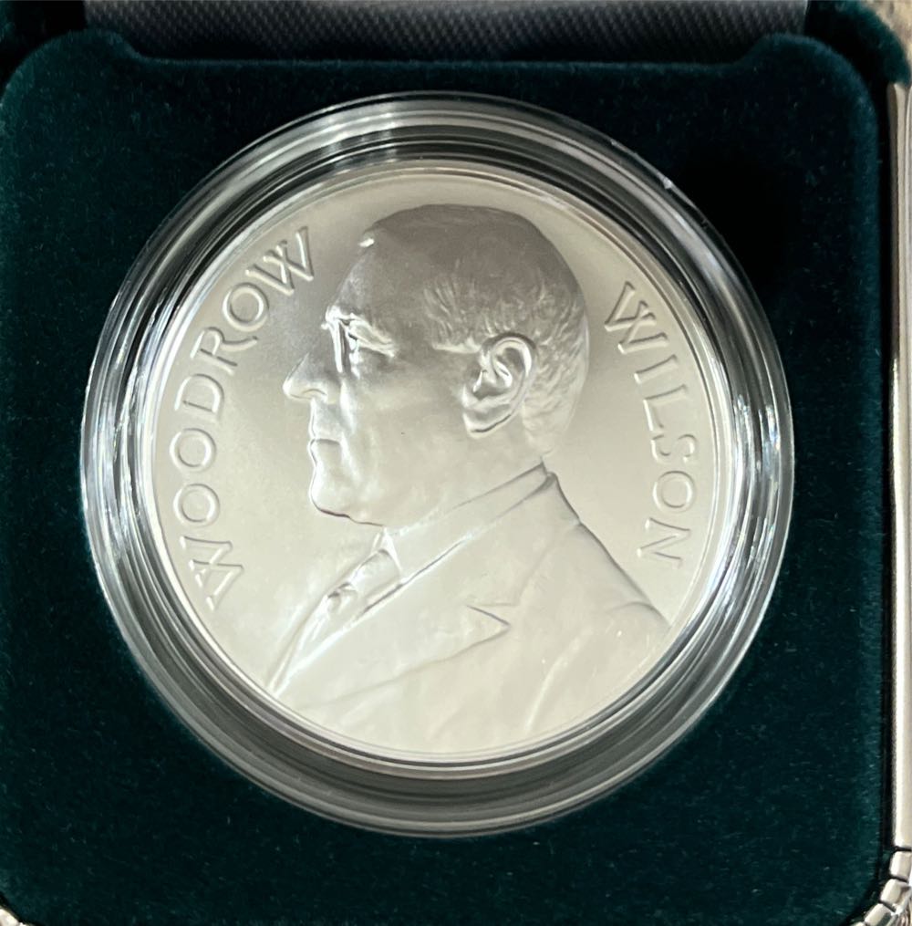 2023 Charles III Coronation £5