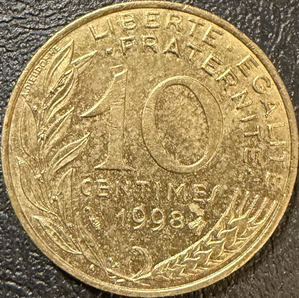 1899 Victoria One Penny (2)