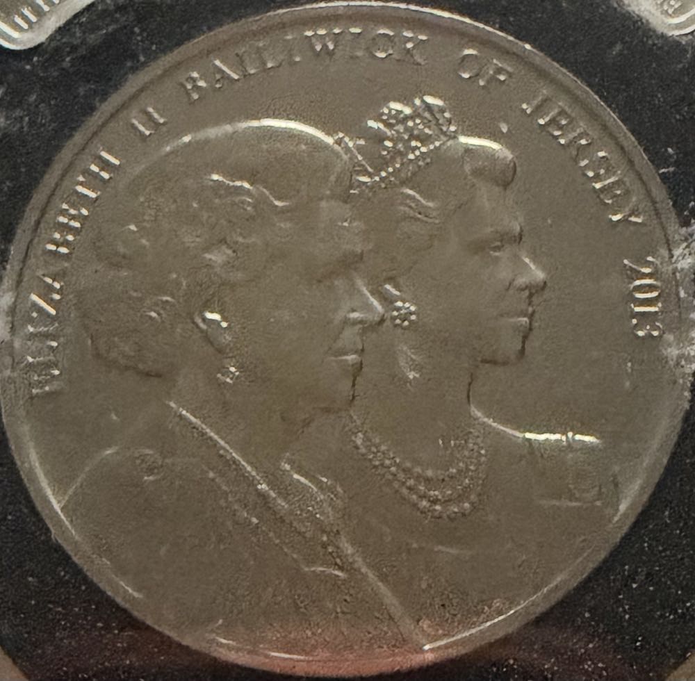 2013 Coronation Jubilee £5  coin collectible - Main Image 2