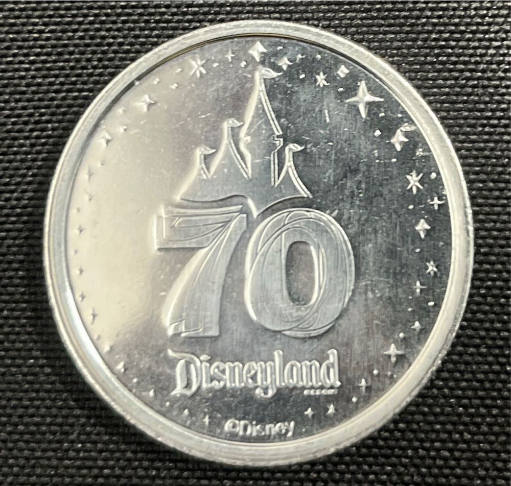 Alice In Wonderland - Mad Hatter Teacup  coin collectible - Main Image 2