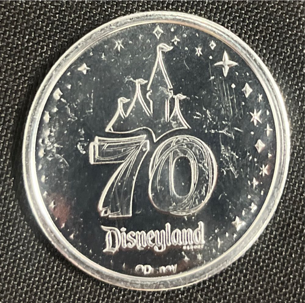Disneyland - Astro Orbiter  coin collectible - Main Image 2