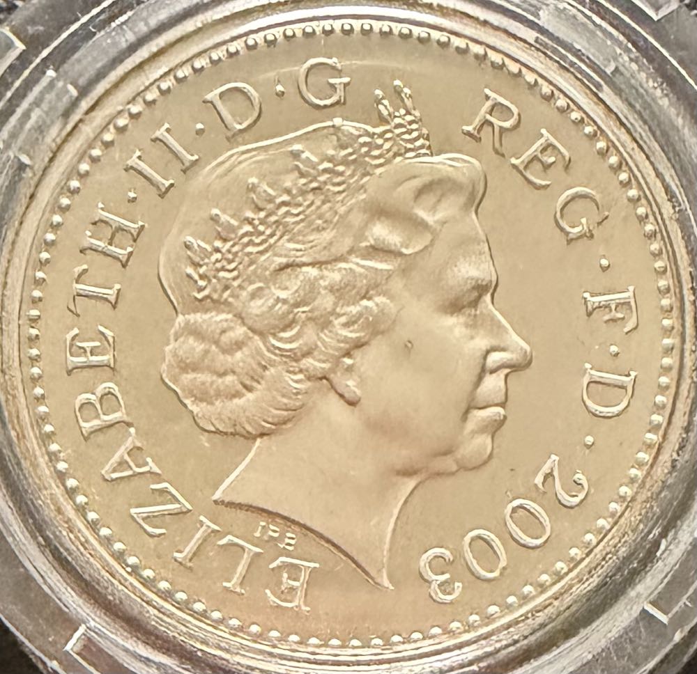 2003 Royal Coat Of Arms Piedfort £1  coin collectible - Main Image 2