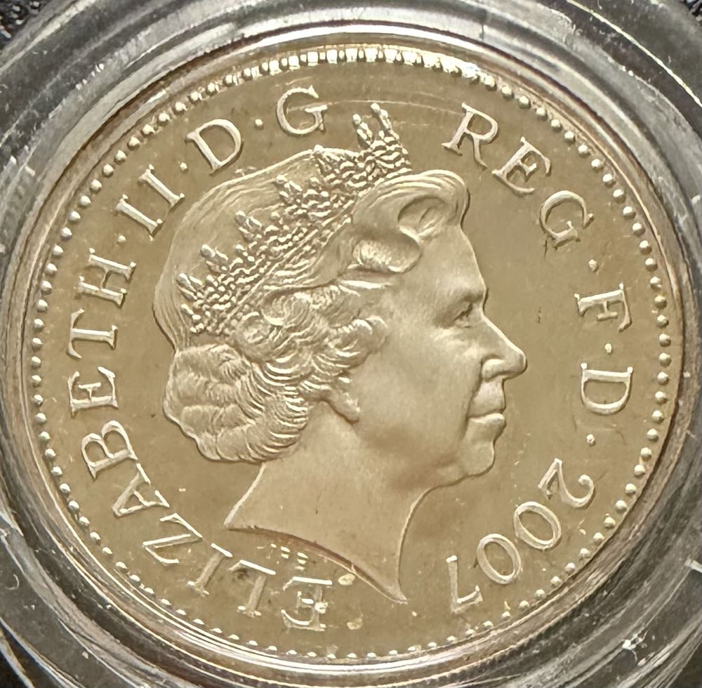 2007 Gateshead Millennium Bridge Piedfort £1 (2)  coin collectible - Main Image 2