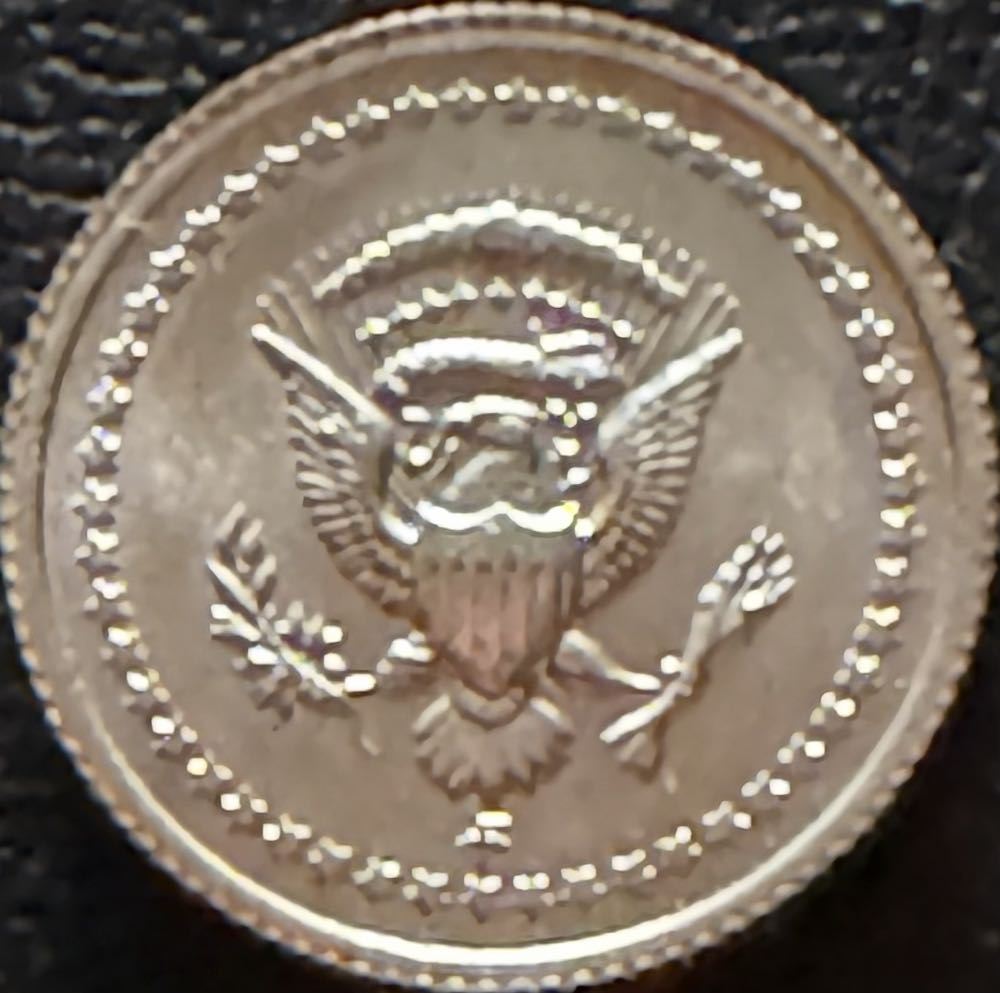 Richard M Nixon Silver Miniature  coin collectible - Main Image 2