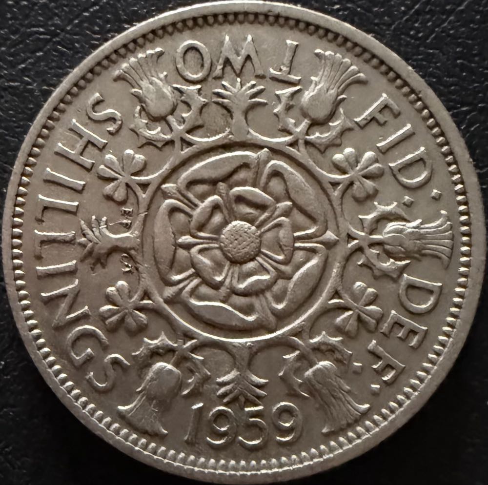 1953 Elizabeth II Scottish Shilling (2)