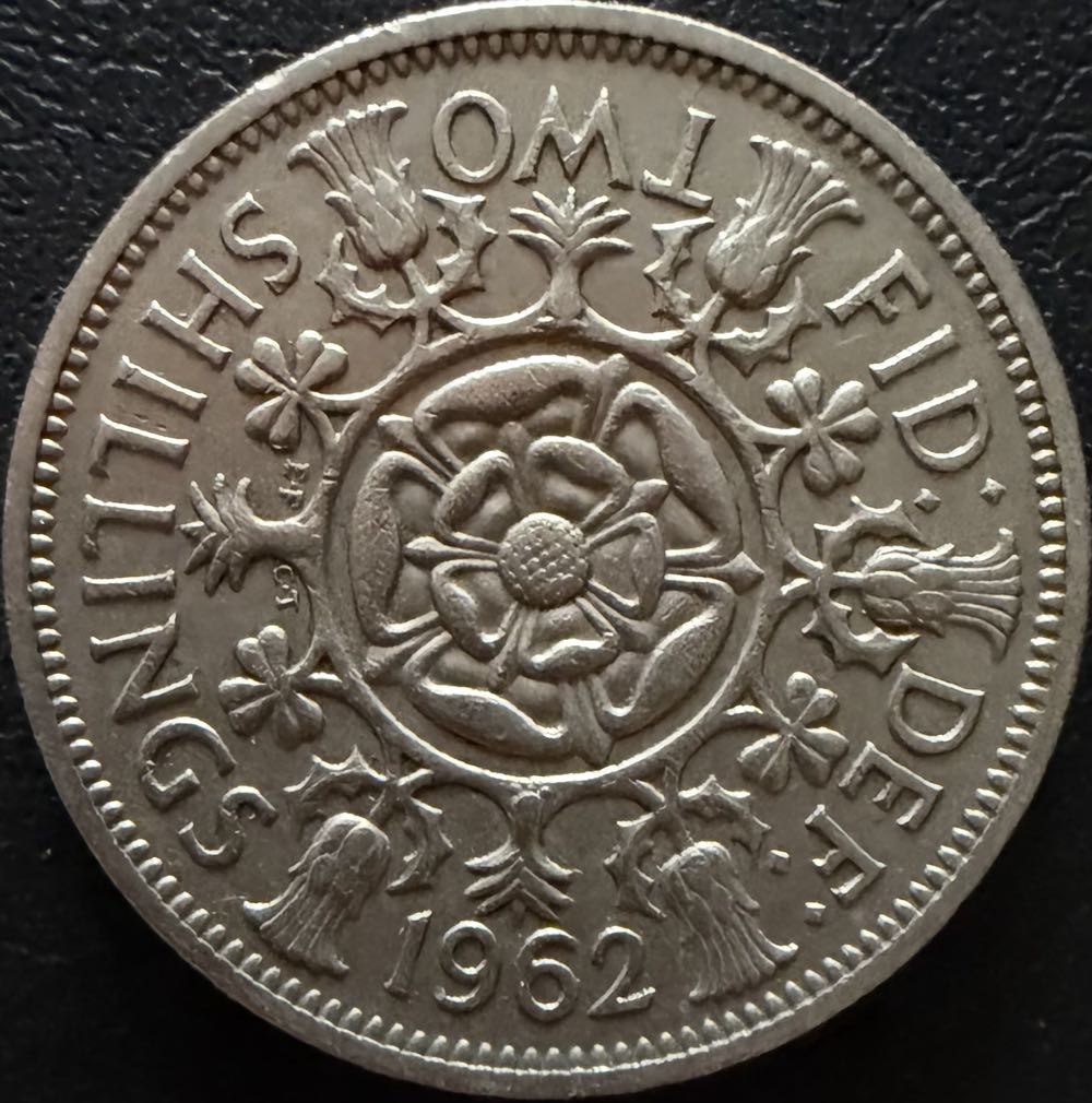 1961 Elizabeth II One Penny (2)