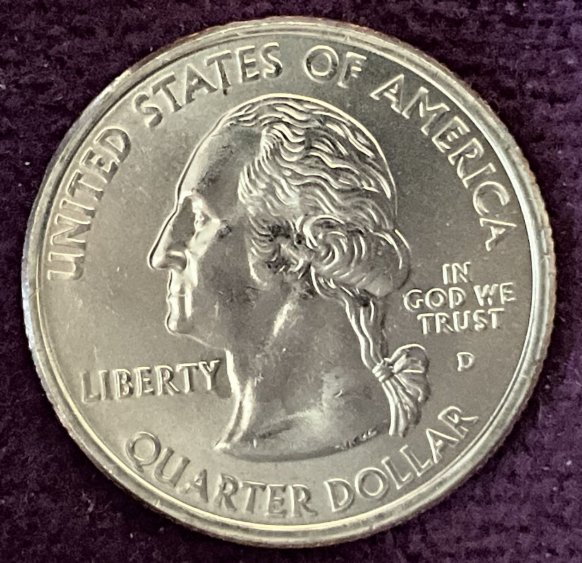 1967 Elizabeth II Six Pence (3)