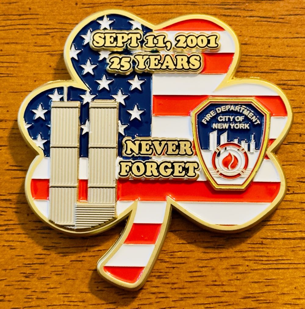 FDNY EMS Pipes  & Drums - Shamrock  coin collectible - Main Image 2