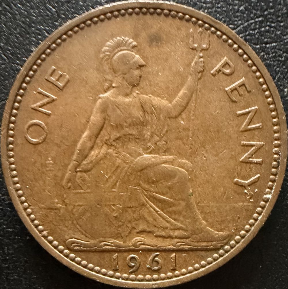 2018 A-Z Stonehenge 10p (2)