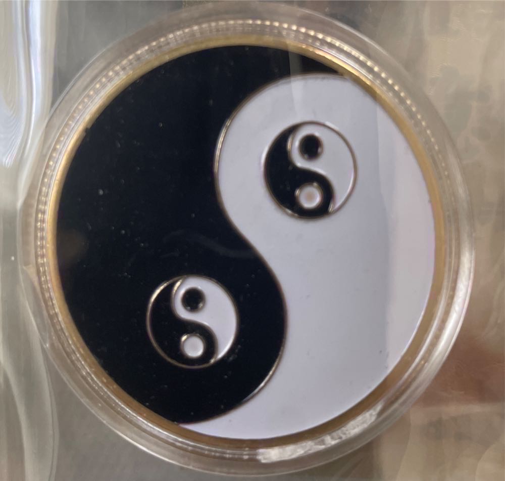 Golden Coin Good Luck: Yin & Yang