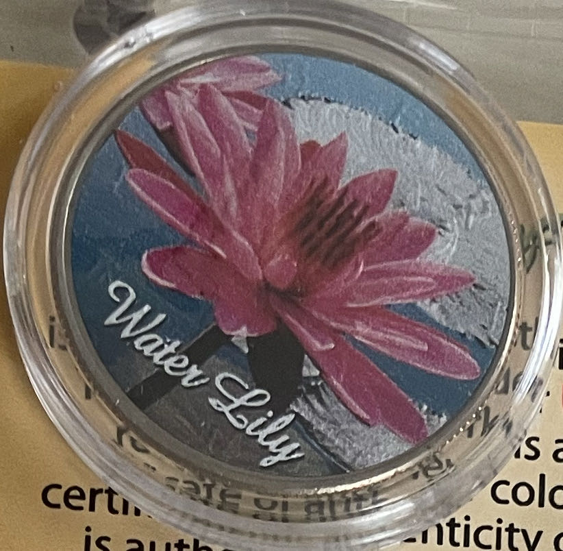 Half Dollar: Flower Water Lily