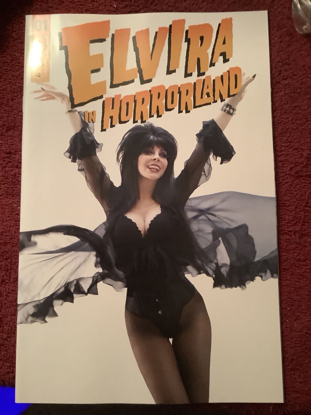 Elvira In Horrorland #1 (Cover D) - Dynamite Entertainement (1 - May 2022) comic book collectible [Barcode 72513031949401041] - Main Image 1