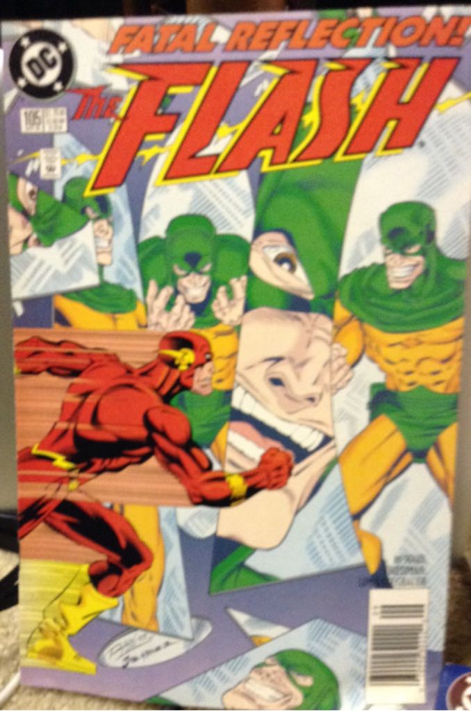 Flash  (105) comic book collectible [Barcode 070992322220] - Main Image 1