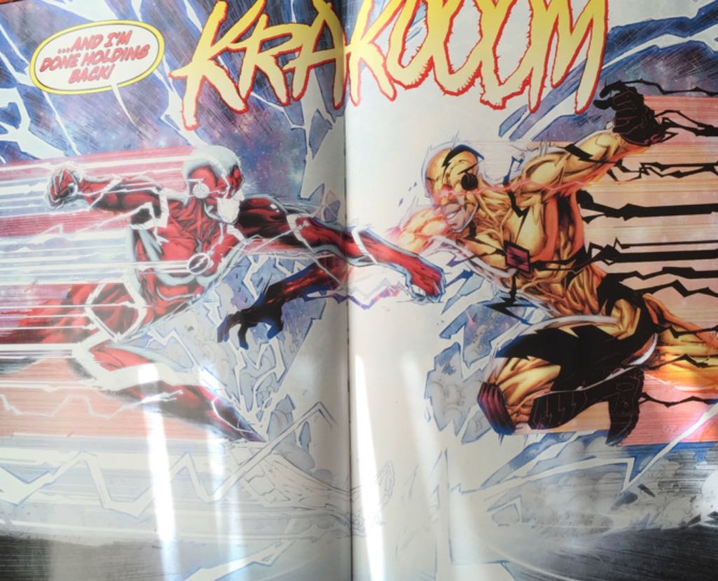 Flash  (47 - Feb 2016) comic book collectible [Barcode 761941306476] - Main Image 2