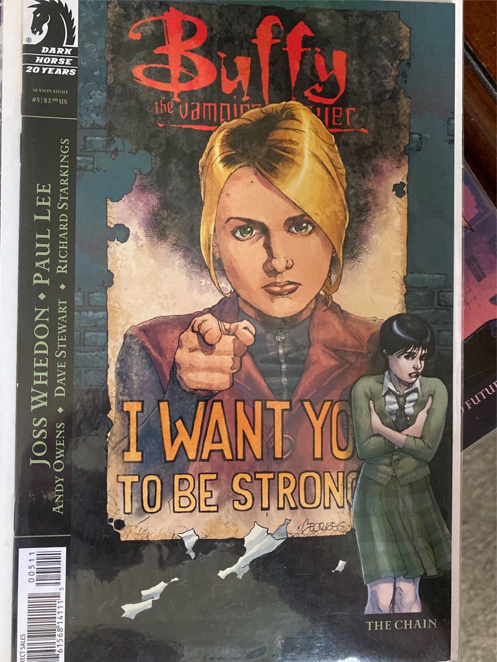 Buffy the Vampire Slayer Season Eight - Dark Horse Comics (5 - Aug 2007) comic book collectible [Barcode 76156814111500511] - Main Image 2