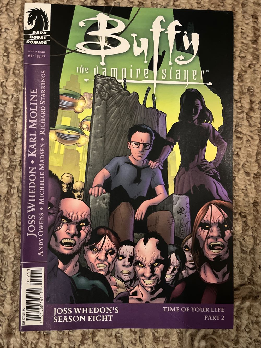 Buffy the Vampire Slayer Season Eight - Dark Horse Comics (17 - Aug 2008) comic book collectible [Barcode 76156814111501711] - Main Image 2