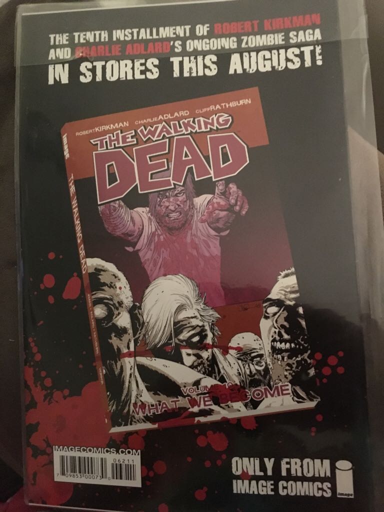 The Walking Dead - Image (62 - Jun 2009) comic book collectible [Barcode 70985300073006211] - Main Image 2