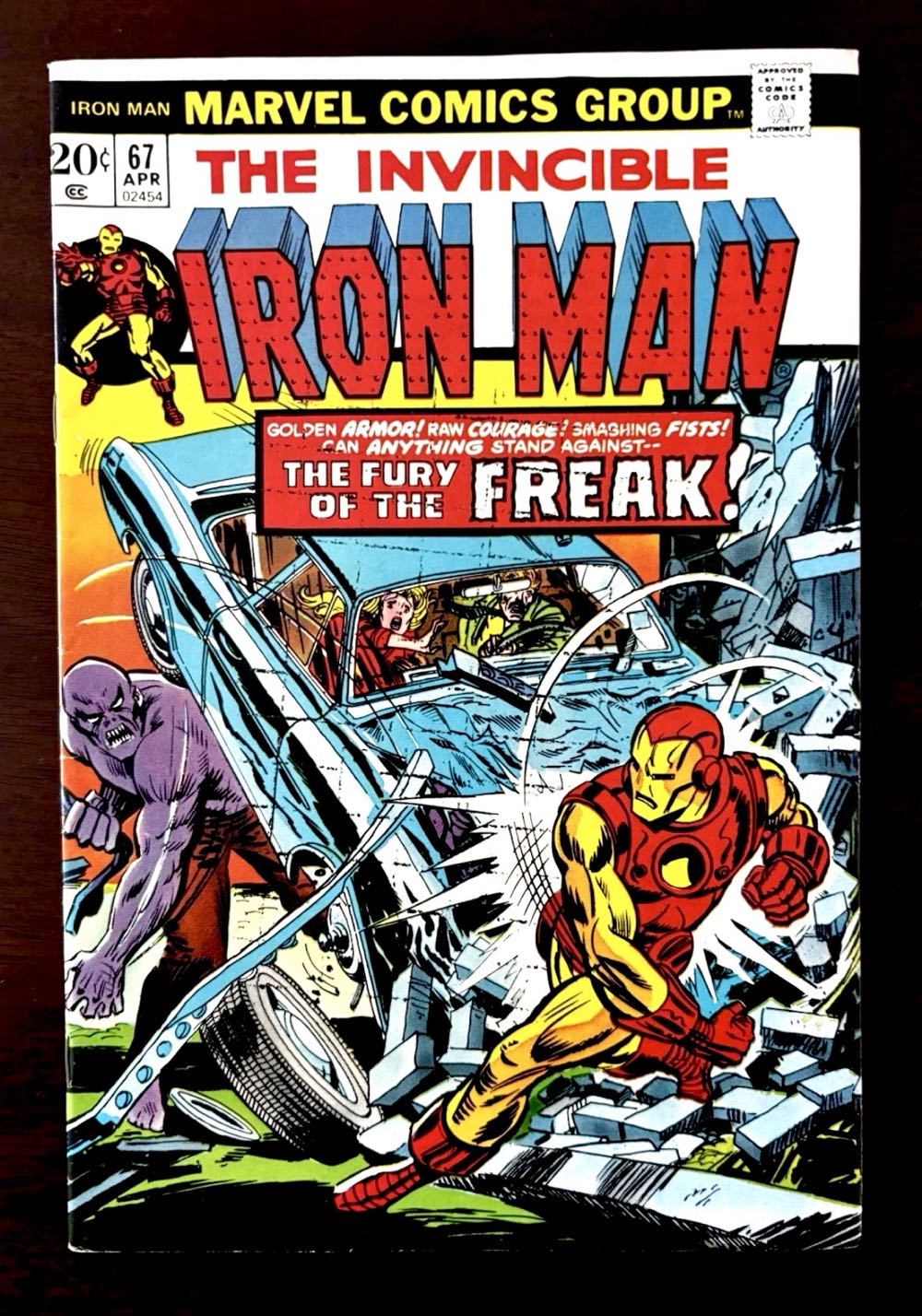 Iron Man - Marvel Comics Group (67 - Apr 1974) comic book collectible [Barcode 074470032526] - Main Image 3