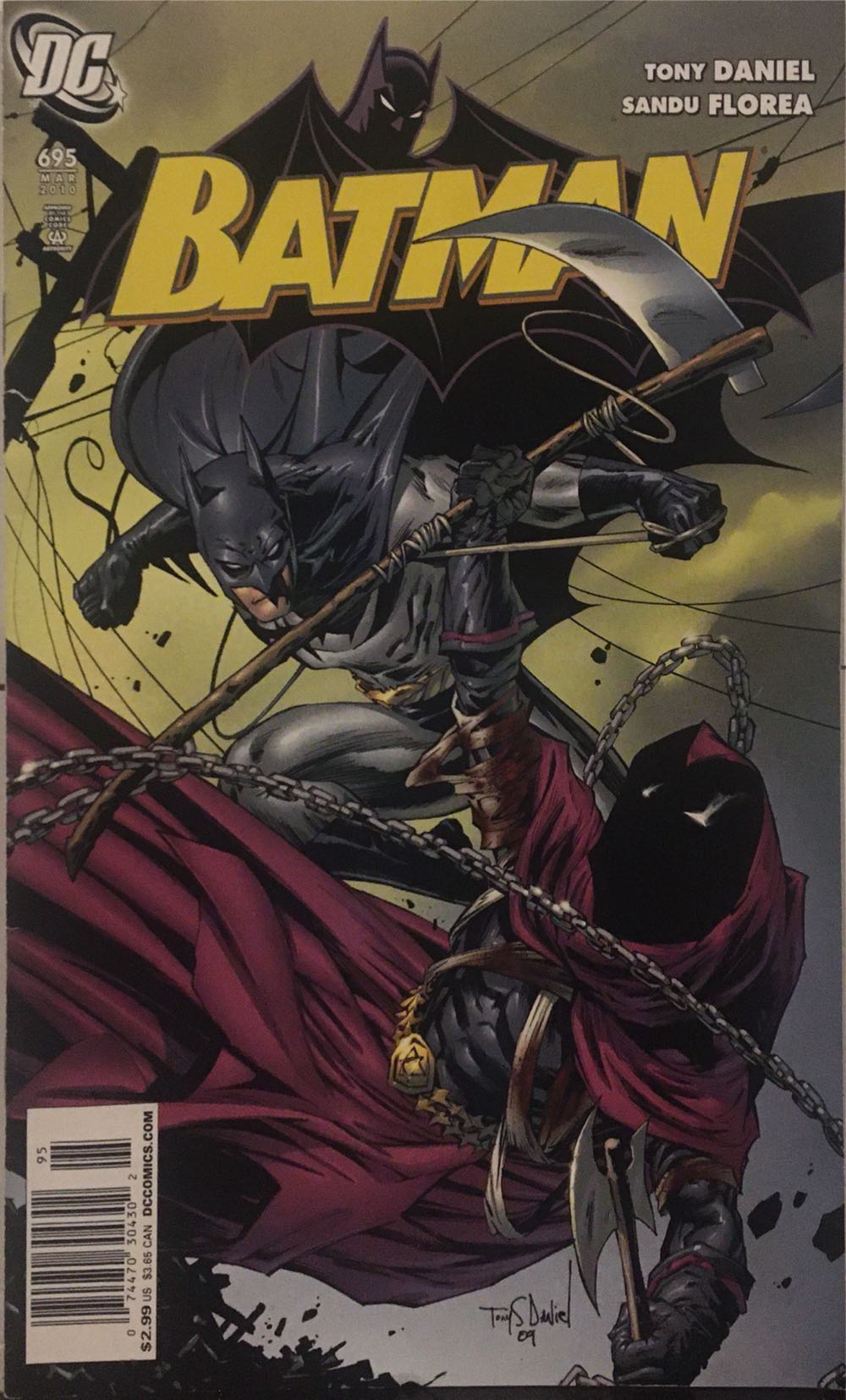 Batman - DC (Detective Comics) (695 - Mar 2010) comic book collectible [Barcode 761941200057] - Main Image 2