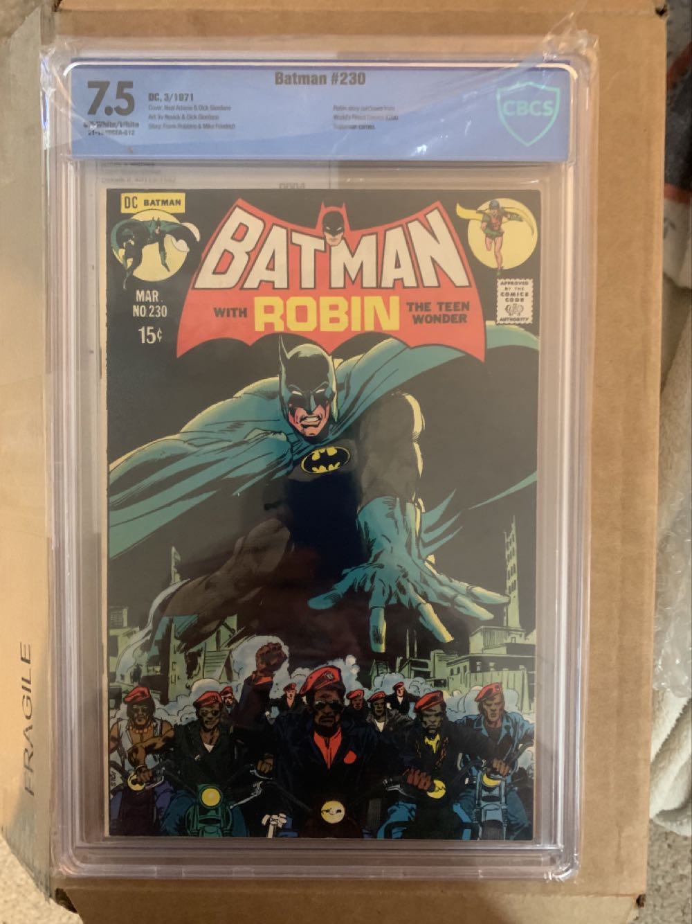 Batman 230 - DC Comics (230 - Mar 1971) comic book collectible - Main Image 2