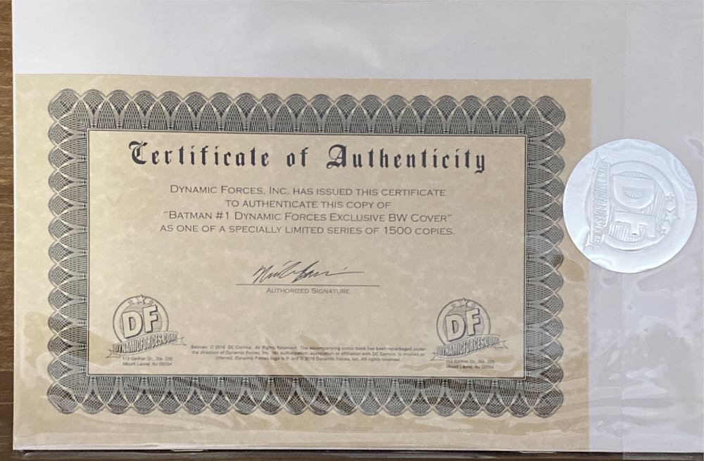 Batman #1 - DC Comics (1 - Aug 2016) comic book collectible [Barcode 725130250018] - Main Image 2