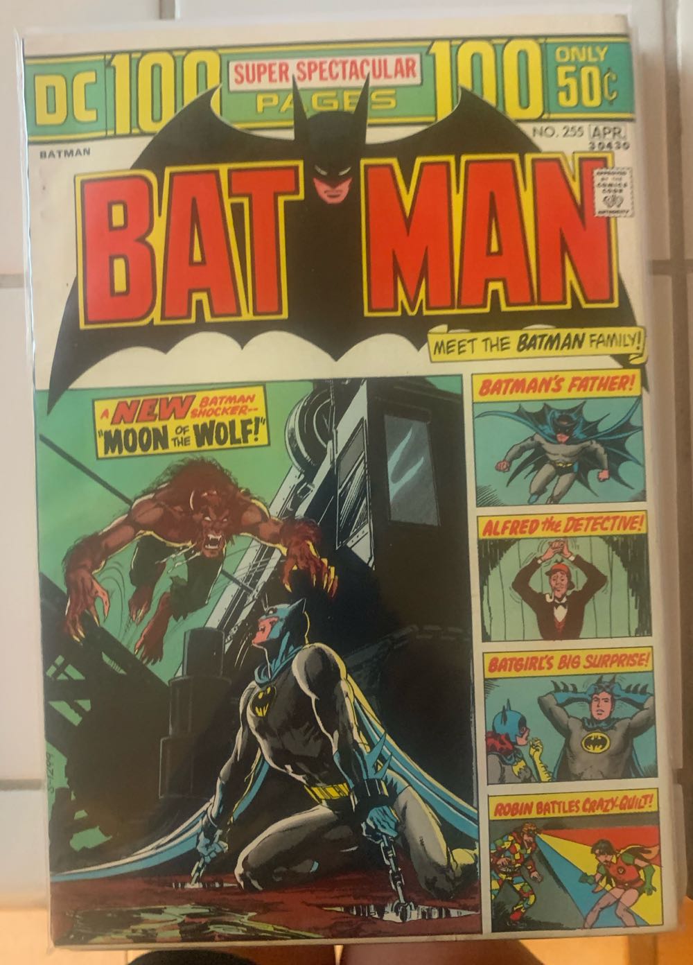 Batman - DC Comics (255 - Apr 1974) comic book collectible - Main Image 2