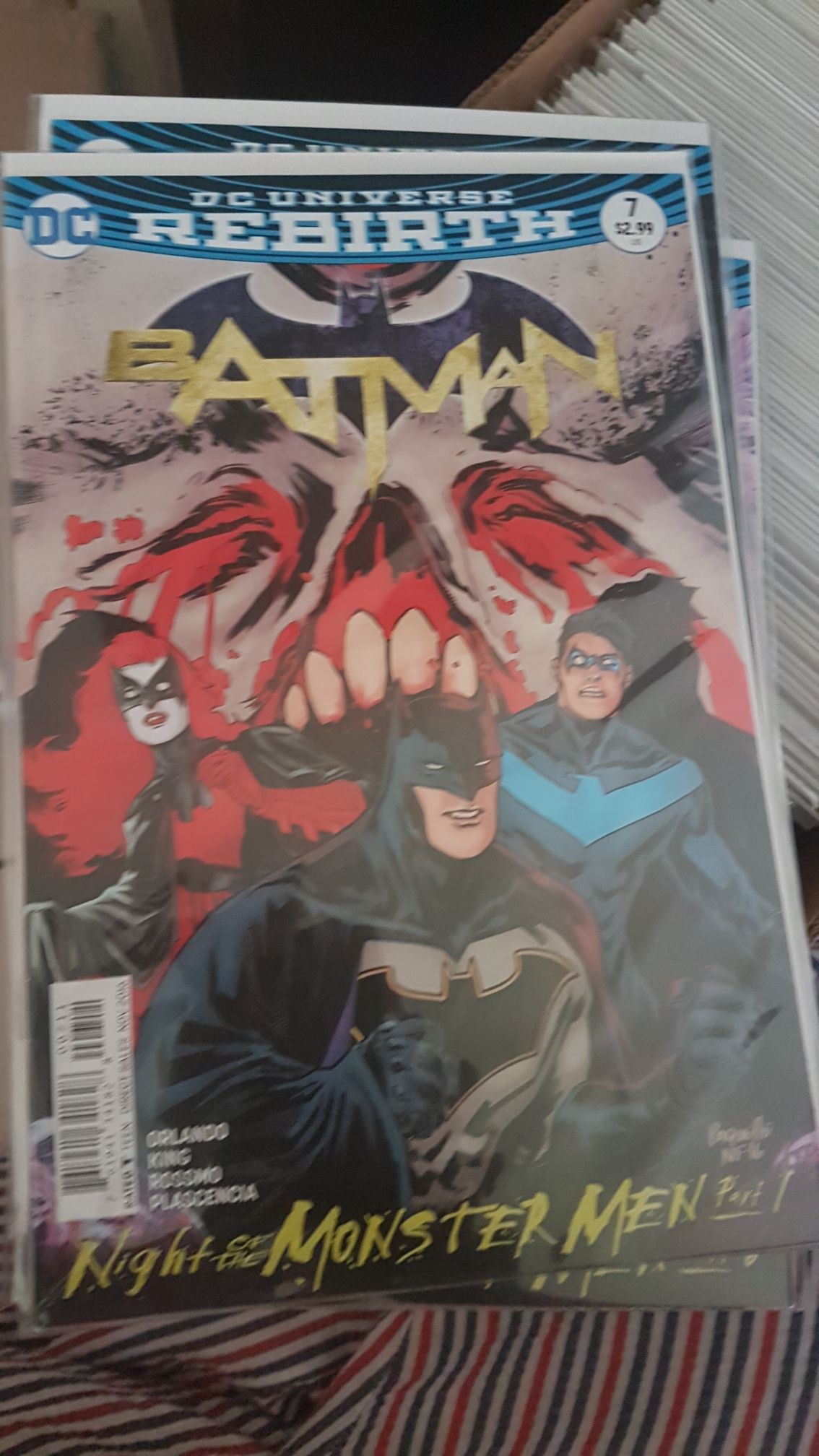 Batman  (7) comic book collectible [Barcode 761941341828] - Main Image 1