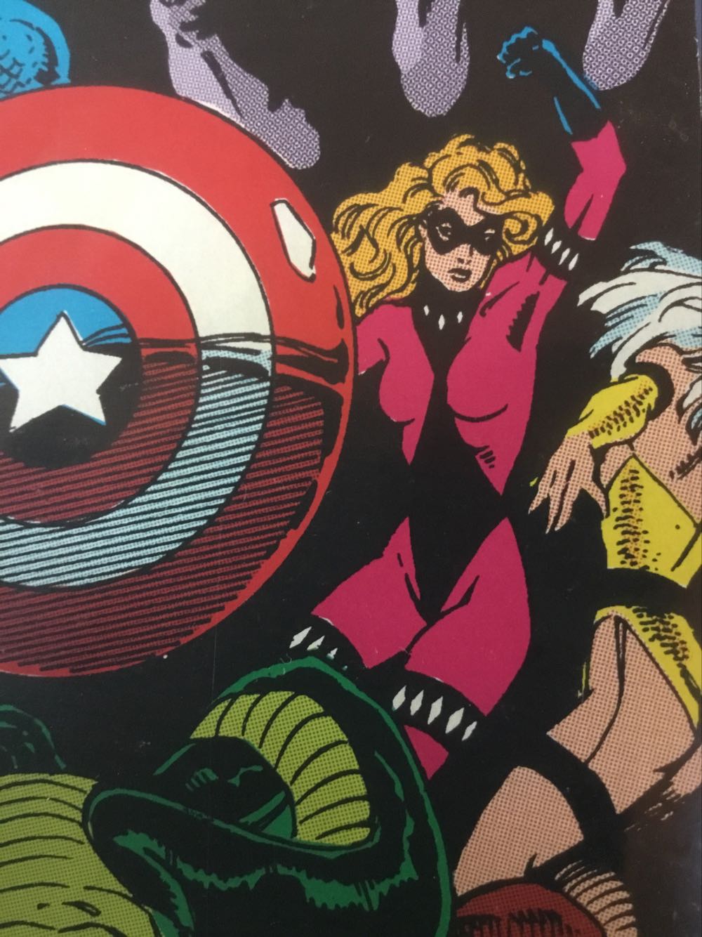 Captain America - Marvel Comics (382 - Feb 1991) comic book collectible [Barcode 759606056521] - Main Image 2