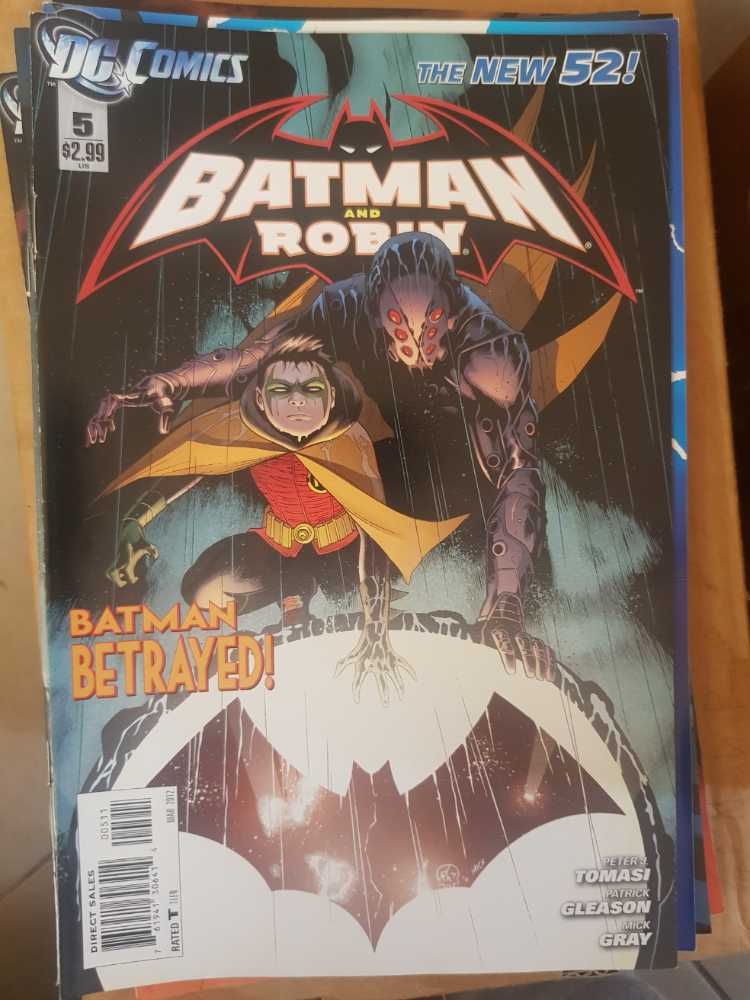 Batman & Robin (2011)(New 52) - DC Comics (5 - Mar 2012) comic book collectible [Barcode 76194130641400511] - Main Image 2