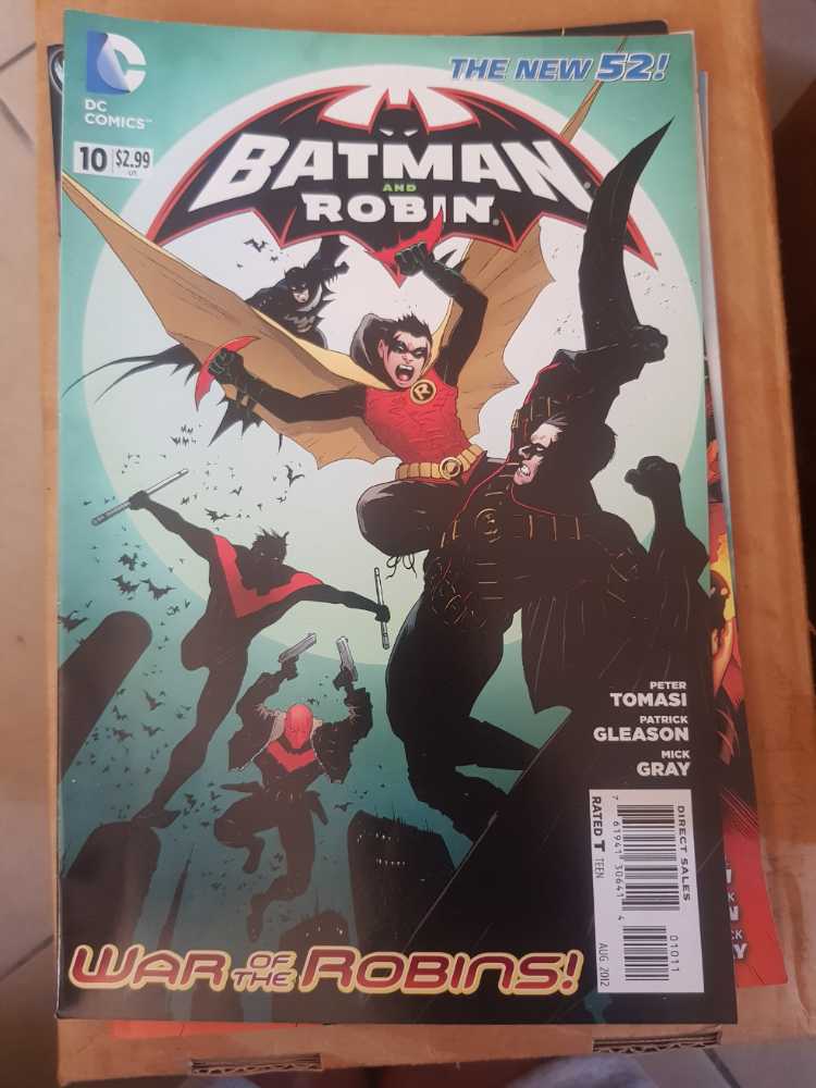 Batman And Robin #10 - DC Comics (10 - 08/2012) comic book collectible [Barcode 76194130641401011] - Main Image 2