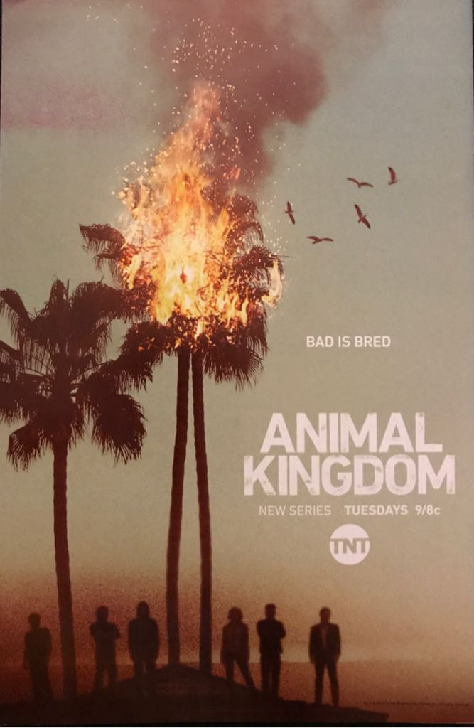 Wonder Woman - DC Comics Inc. (1 - 8/1/16) comic book collectible [Barcode 070992317813] - Main Image 2