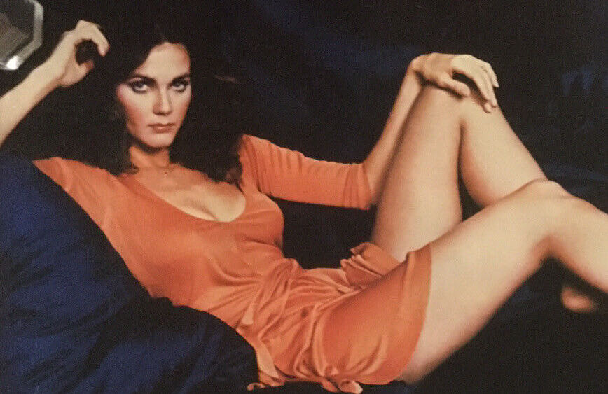 Wonder Woman Vol 1 - DC (Detective Comics) (312 - Feb 1984) comic book collectible [Barcode 070992317813] - Main Image 3