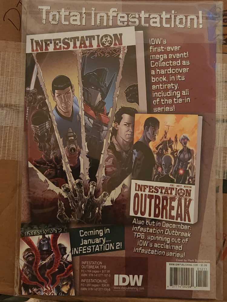 Doctor Who (2011) - IDW (12 - Dec 2011) comic book collectible [Barcode 82771400208901211] - Main Image 2