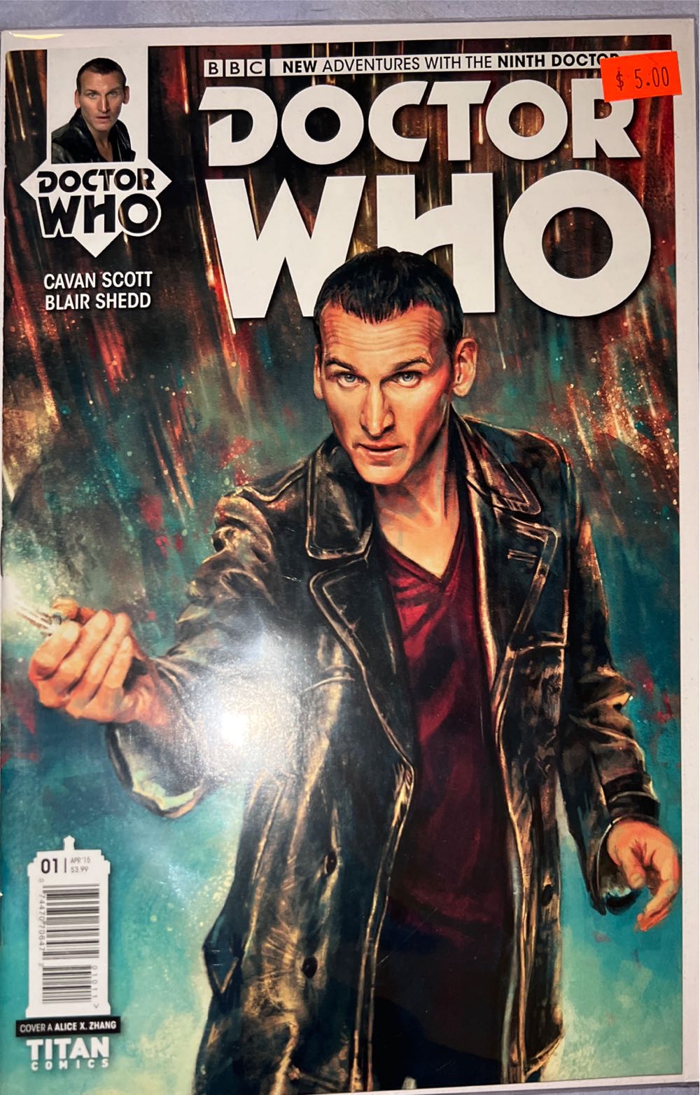 Doctor Who 9th Doctor #1  (1 - Apr 2015) comic book collectible [Barcode 07447070647201011] - Main Image 2