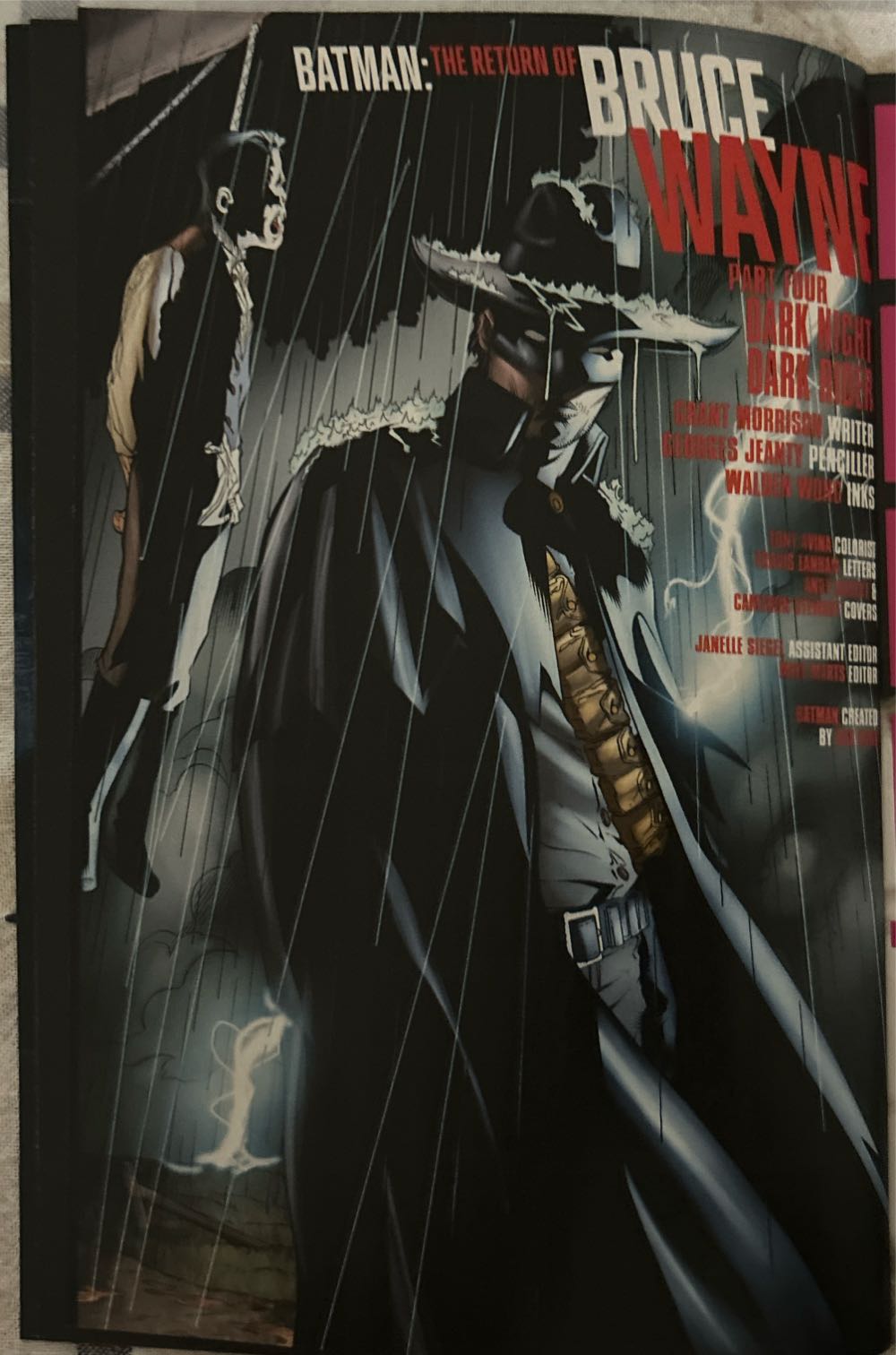 Batman: The Return Of Bruce Wayne - DC Comics (4 - Sep 2016) comic book collectible [Barcode 76194128943400411] - Main Image 3