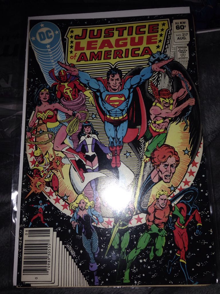 Justice League - DC Comics (217 - Aug 1983) comic book collectible [Barcode 070989305557] - Main Image 1
