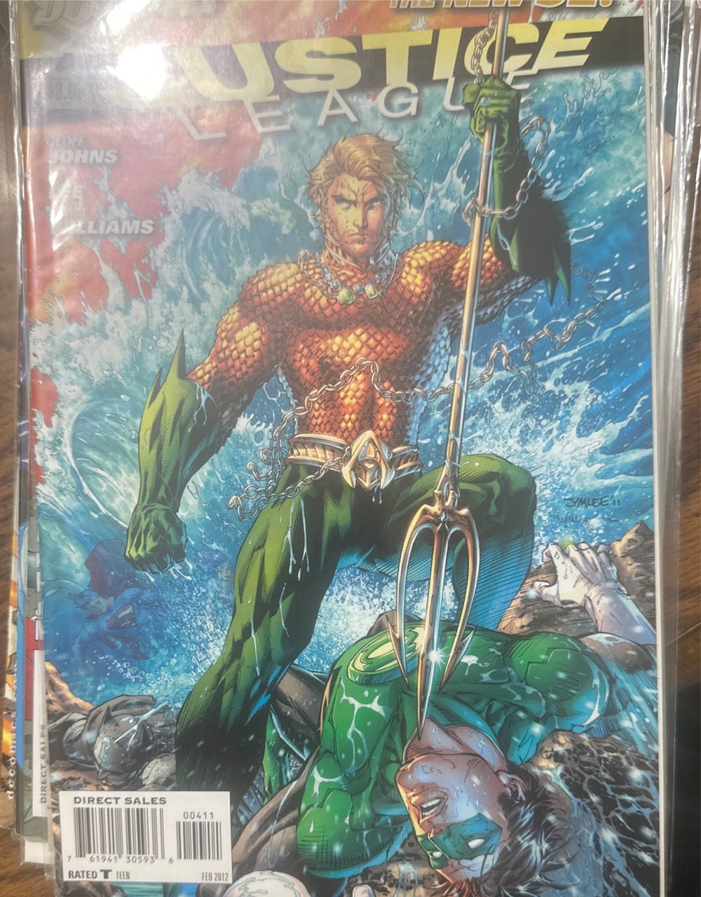 Justice League - DC Comics (4 - Feb 2012) comic book collectible [Barcode 76194130593600411] - Main Image 4