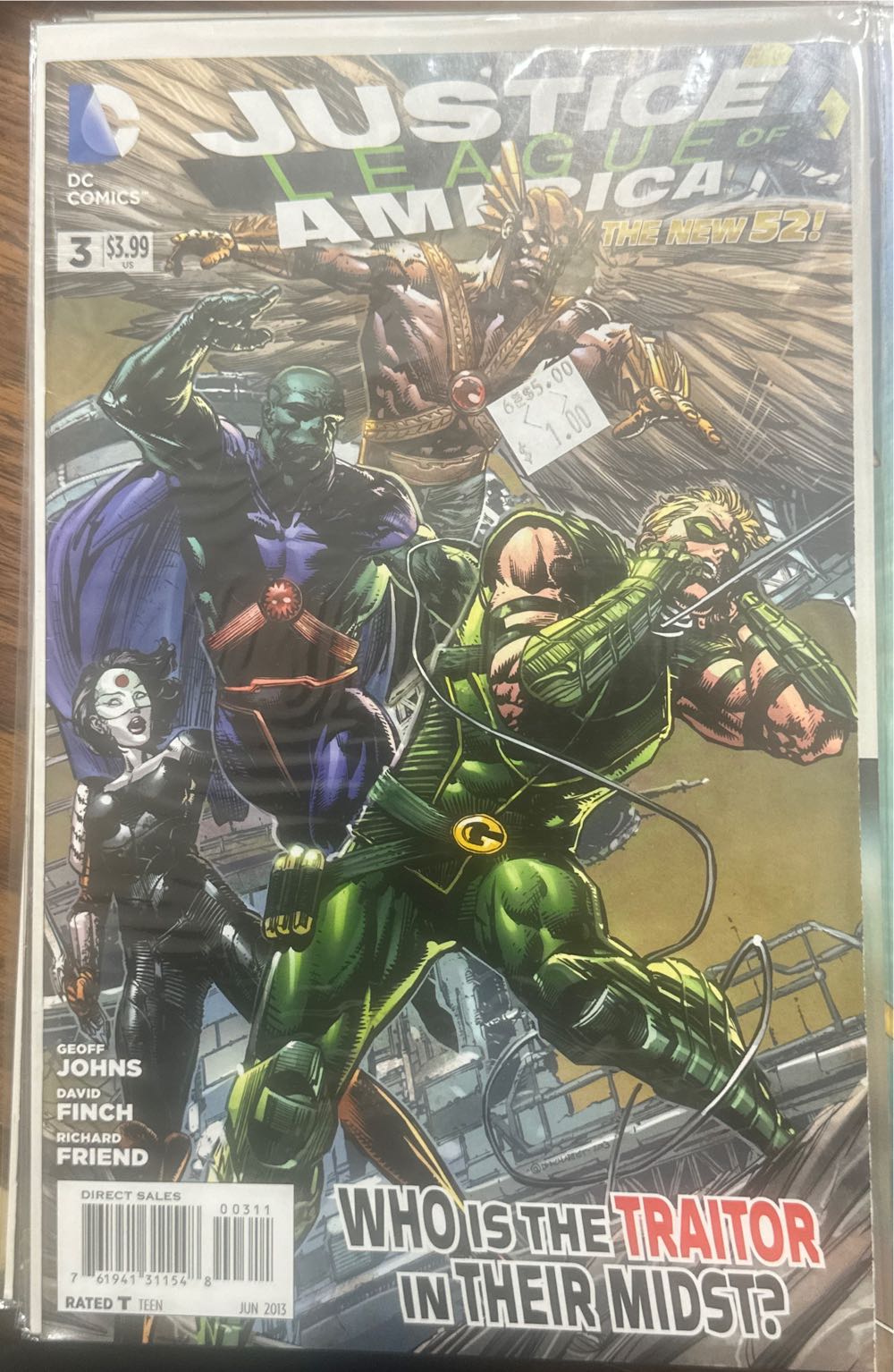 Justice League Of America - DC Comics (3 - Jun 2013) comic book collectible [Barcode 76194131154800311] - Main Image 3