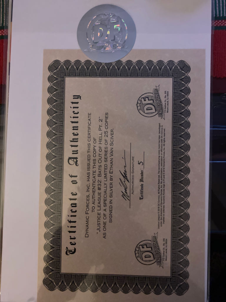 Justice League #32 - DC (32 - 01/2018) comic book collectible [Barcode 76194134349503211] - Main Image 2