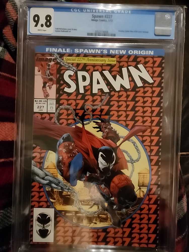 Spawn - Image Comics (227 - Jan 2013) comic book collectible [Barcode 70985300214722711] - Main Image 2