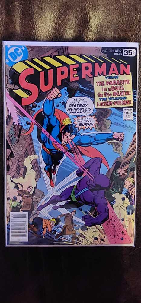 Superman (V1) - DC Comics (322 - Apr 1978) comic book collectible [Barcode 070989306752] - Main Image 2