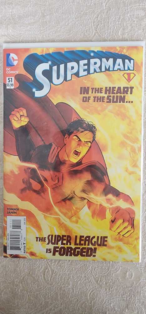 Superman - DC Comics (51 - Jun 2016) comic book collectible [Barcode 76194130627805111] - Main Image 2