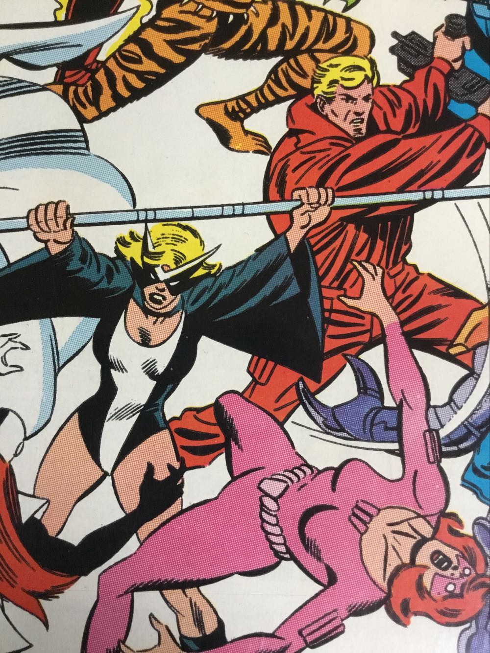 West Coast Avengers - Marvel Comics (28 - Jan 1988) comic book collectible [Barcode 759606021000] - Main Image 3