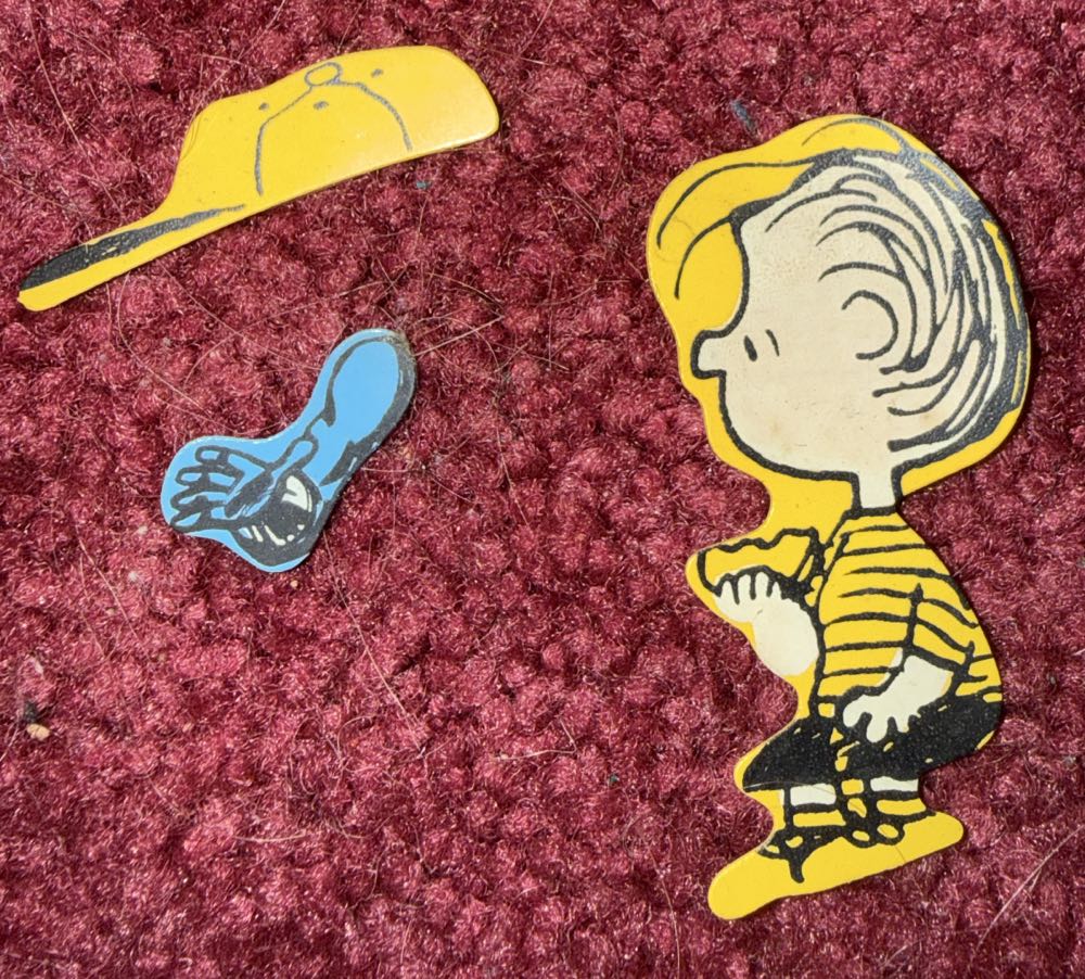 Solo Avengers: Hawkeye - Marvel Comics (4 - Mar 1988) comic book collectible [Barcode 071486026518] - Main Image 3