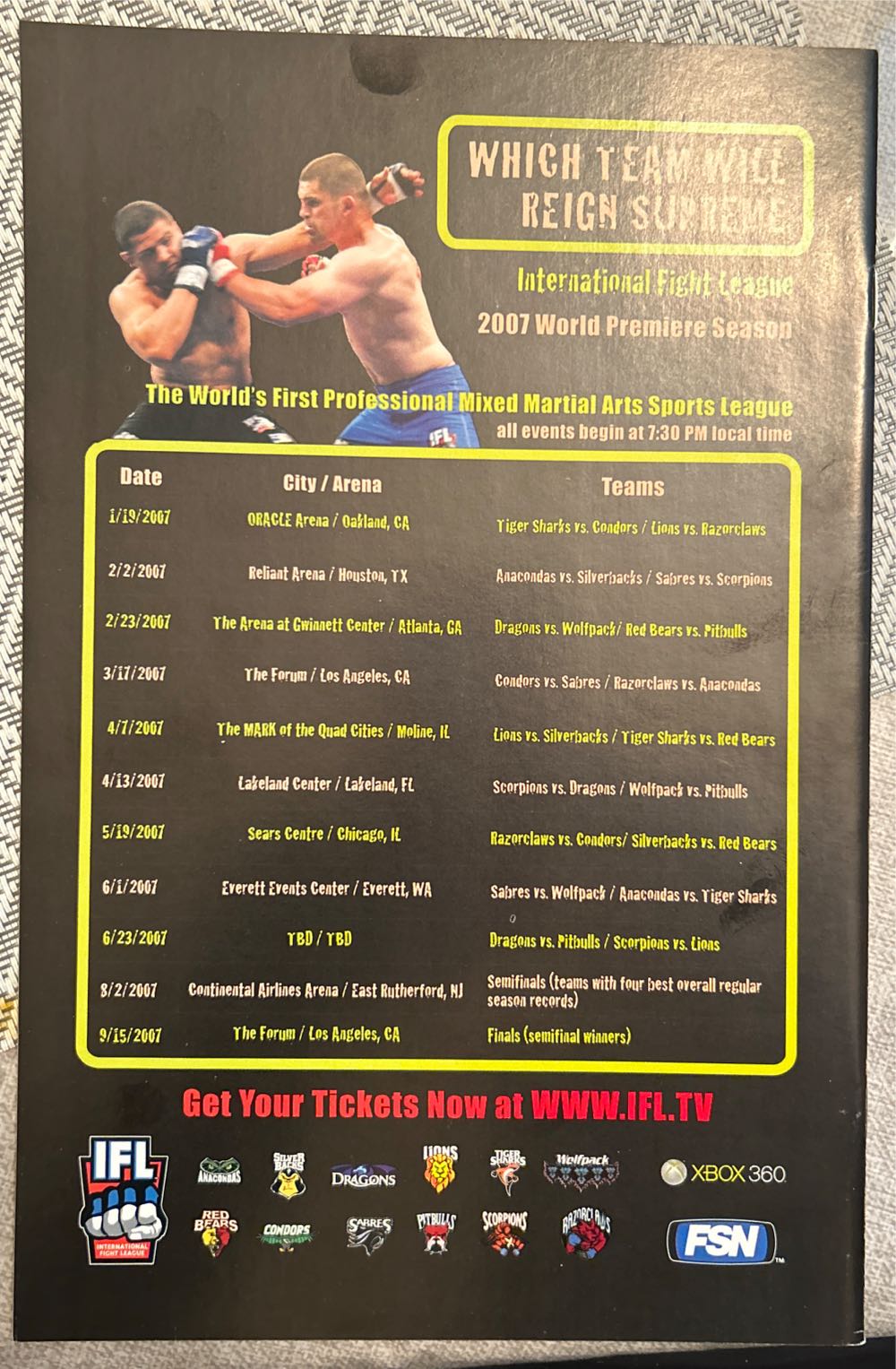 Detective Comics (Vol. 1) - DC Comics (827 - Mar 2007) comic book collectible [Barcode 76194120019482711] - Main Image 2