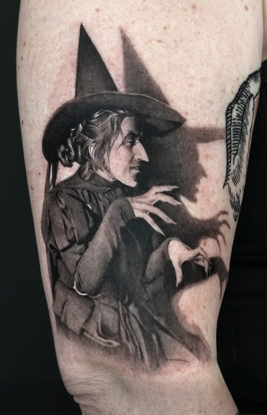 Incredible Hulk, The - Marvel Comics (305 - Mar 1985) comic book collectible [Barcode 000000000] - Main Image 3