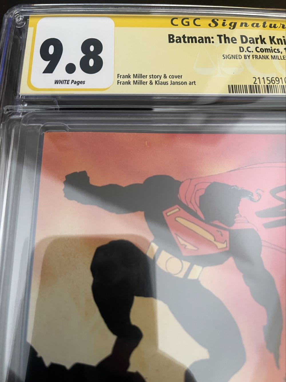 Batman: The Dark Knight Returns - DC Comics (4 - Jun 1986) comic book collectible [Barcode 9780907610908] - Main Image 3