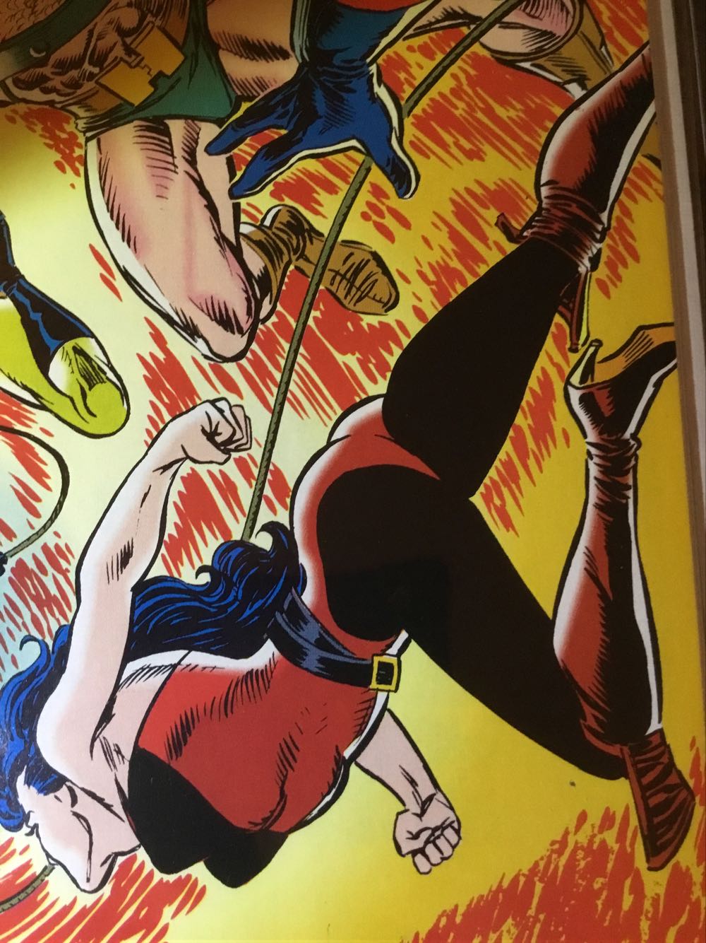 The Avengers - Marvel Comics (359 - Feb 1993) comic book collectible [Barcode 759606070152] - Main Image 2